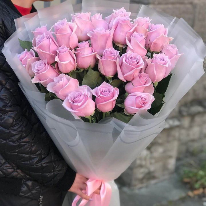 25 нежных розовых роз в Нижнем Новгороде
